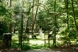 Jeanne & The Forest - Château de Montvillargenne