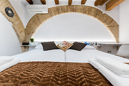 HOSTAL977