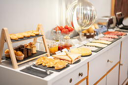 WE BOUTIQUE HOTEL