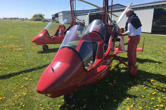 Prise en charge en gyrocoptère pour deux  - Easy Flying Paramotor School - Maillen (Namur)