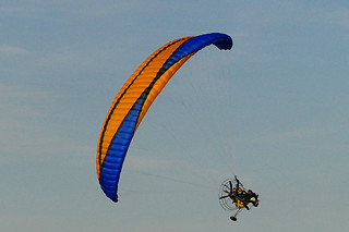 Een vlucht met een ULM van Easy Flying Paramotor School (Maillen - Namen)