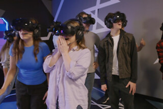 Een sessie virtual reality en drankje voor 4 bij Zero Latency VR Antwerpen (Antwerpen)