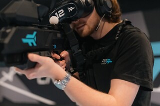 Een sessie virtual reality en drankje voor 4 bij Zero Latency VR Antwerpen (Antwerpen)