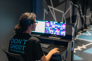 Een sessie virtual reality en drankje voor 4 bij Zero Latency VR Antwerpen (Antwerpen)