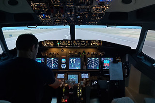 Een vliegsessie in een Boeing 737 voor 3 bij Flanders flight training center (Oudenaarde - Oost-Vlaanderen)
