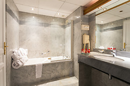 SUN RIVIERA HOTEL