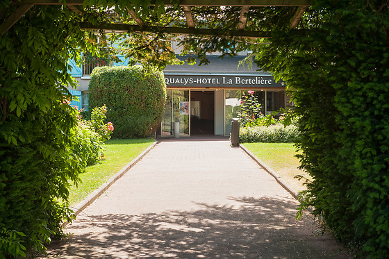 Hotel The Originals Relais Rouen La Bertelière - photo 17