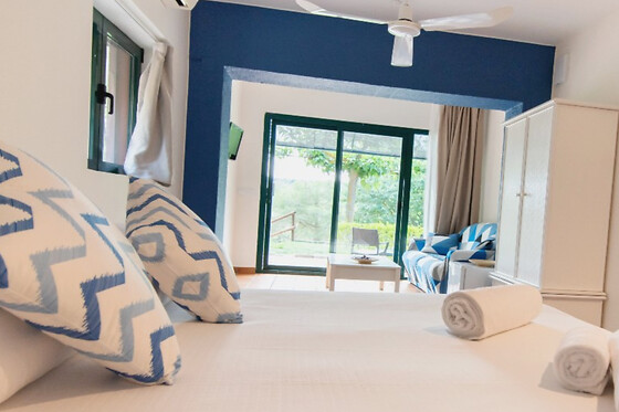 HOTEL PARADA DEL COMPTE - photo 7