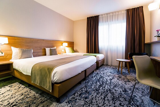 Utopia Hotel Mons - photo 2