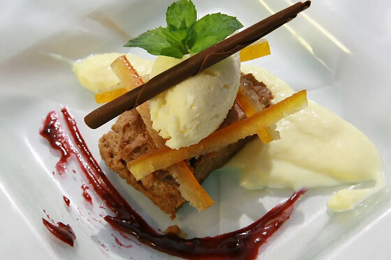 GASTRO-HOTEL PALACIO DE LA SERNA - photo 15