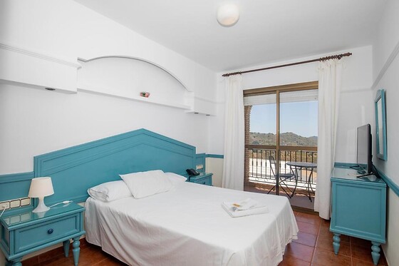 HOTEL BALCÓN DE CÓMPETA - photo 4