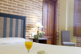 HOTEL AD HOC PARQUE GOLF
