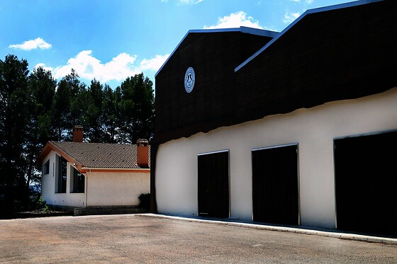 BODEGAS VEGALFARO - photo 2