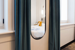 URBAN HOTEL