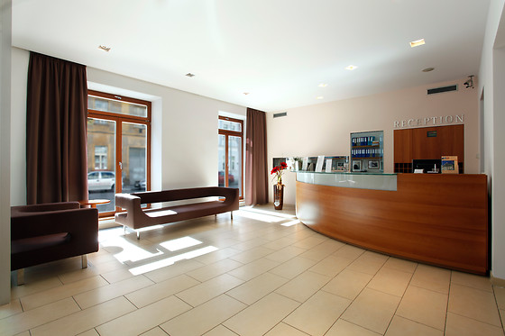 Hotel Carol - photo 10