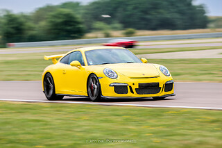Pilotage Porsche Cayman S 718 (4 tours) sur le Circuit de Mettet (B)