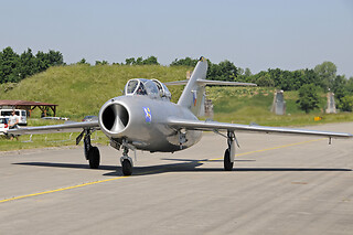 Een vlucht in een MB-326 gevechtsvliegtuig met MiGFlug (Reggio Emilia - Italië)
