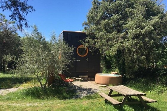 Les Roulottes et Cabanes de Saint-Cerice - photo 24
