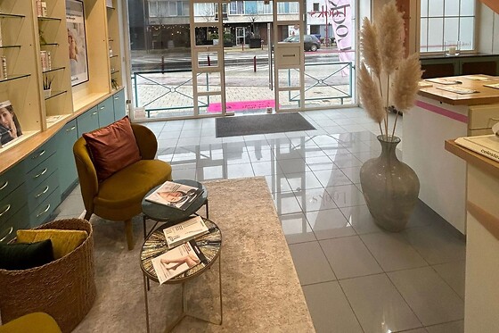 Looks Beautyclinic - photo 2