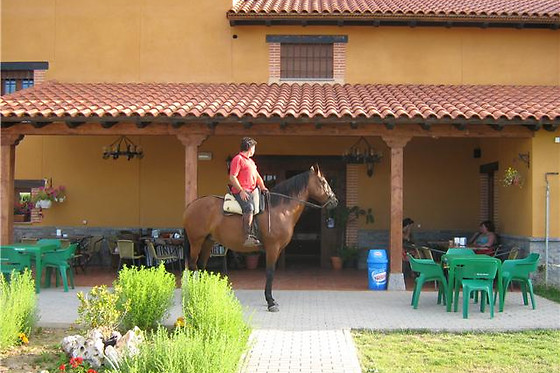 HOSPEDERIA LOS REALES - photo 9