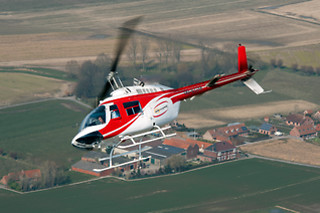 Een helikoptervlucht met STB-Copter (Wevelgem - West-Vlaanderen)