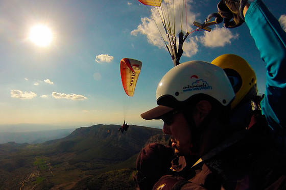 PARAPENT ENTRENUVOLS - photo 1