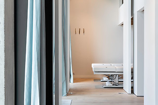 Een rugpeeling en -pakking bij SKINNOVATION (Waregem - West-Vlaanderen)