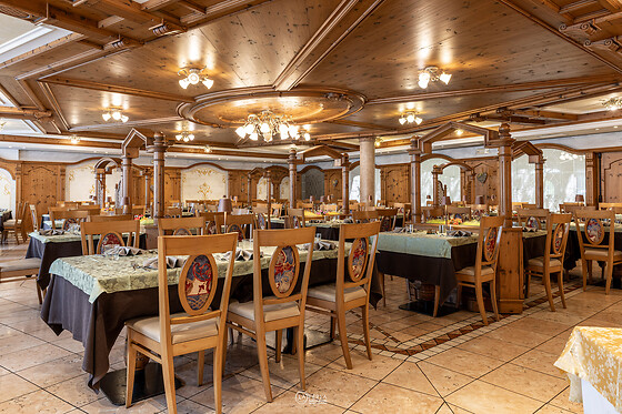 Family Hotel La Perla - photo 15