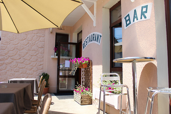 LOGIS CENTRAL HOTEL - BORT-LES-ORGUES - photo 4