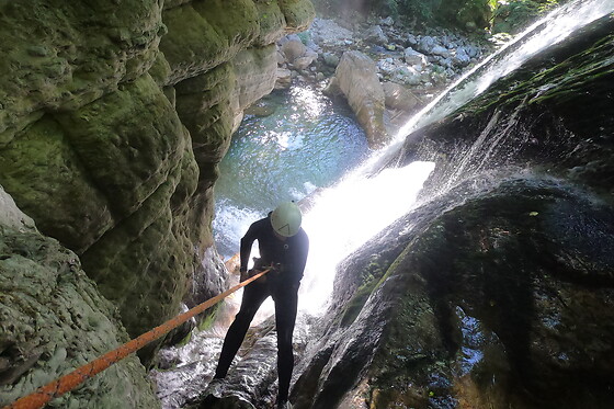 Outdoor canyoning - photo 4