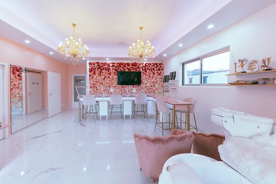 Gossip Beauty - photo 0