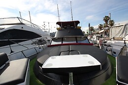 DIAMOND BOAT PARTY