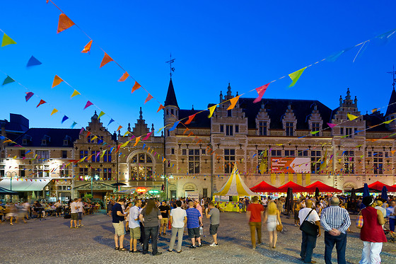 Een verblijf met bubbels voor 2 bij Ibis Kortrijk Centrum*** (Kortrijk - West-Vlaanderen)