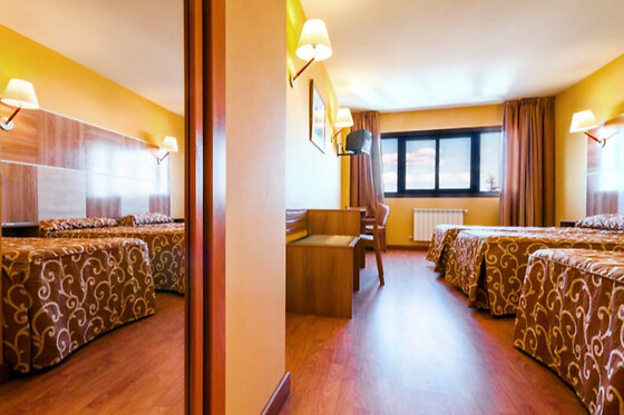 HOTEL LA CAÑADA - photo 2