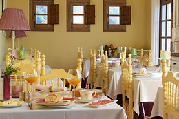 HOTEL ALVARO DE TORRES