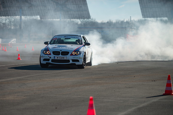 Een Race Experience van M Cave Motorsport Experience (Circuit van Heusden-Zolder - Limburg)