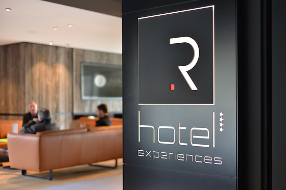 R hotel experiences - photo 20