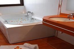 SPA RURAL MIES DE RUBAYO