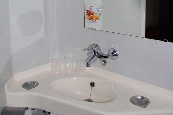 Hôtel Première Classe - Evreux - photo 8