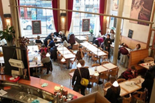 Een ontbijt met bubbels voor 2 bij Brasserie Horta (Brussel - Brussel)