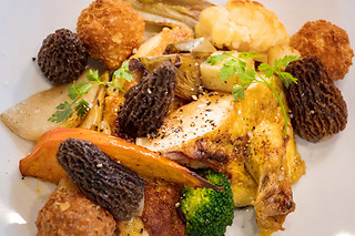 Een gastronomische menu met drank voor 2 bij Le Resto des Halles (Waver - Waals-Brabant)