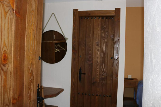 CASA RURAL LA CERECERA Y CASA RURAL VALLECASAR - photo 1