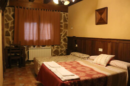 CASA RURAL LA CERECERA Y CASA RURAL VALLECASAR
