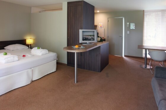 Online Booking EPS - photo 1