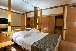 AR HOTEL LOS ARCOS