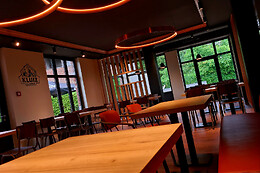 Le Kluizbar Tournai