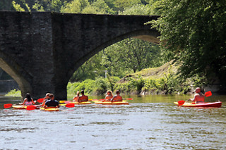 Descente en Stand Up Paddle pour 3 - Semois Kayaks - rendez-vous à Poupehan (Luxembourg)