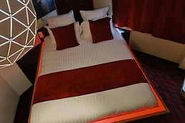 Inthemia - Hôtel Immersif
