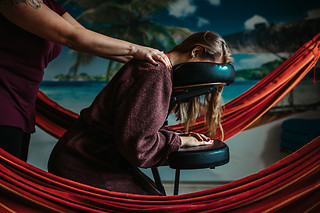 Een massage van gezicht, nek en hals bij Thalasud (Loverval - Henegouwen)