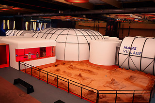 Een gastronomisch verblijf voor 8 bij Euro Space Center (Libin - Luxemburg)